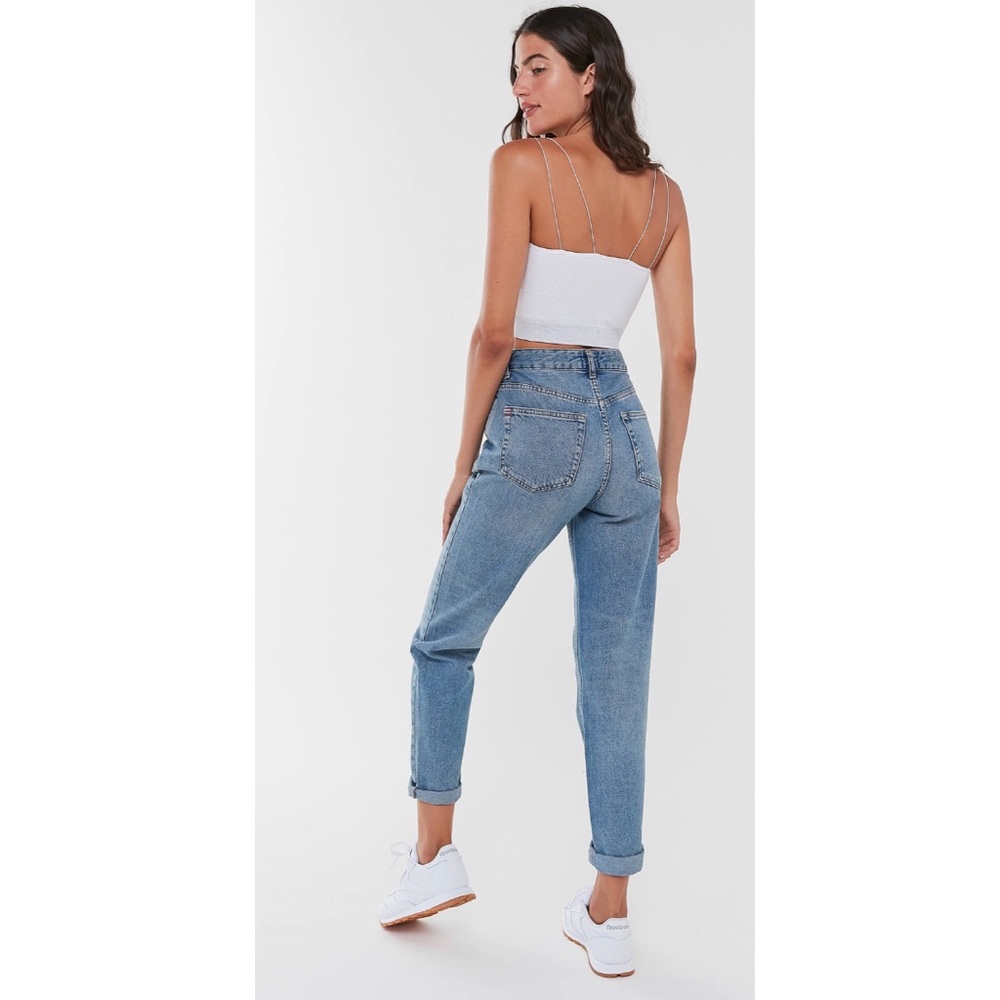 BDG High-Waisted Mom Jean- Light Wash - Picture 2 of 2